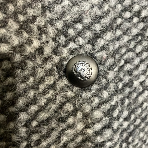 GAP sweater jacket with pockets stadium coat size 10 - Picture 3 of 10